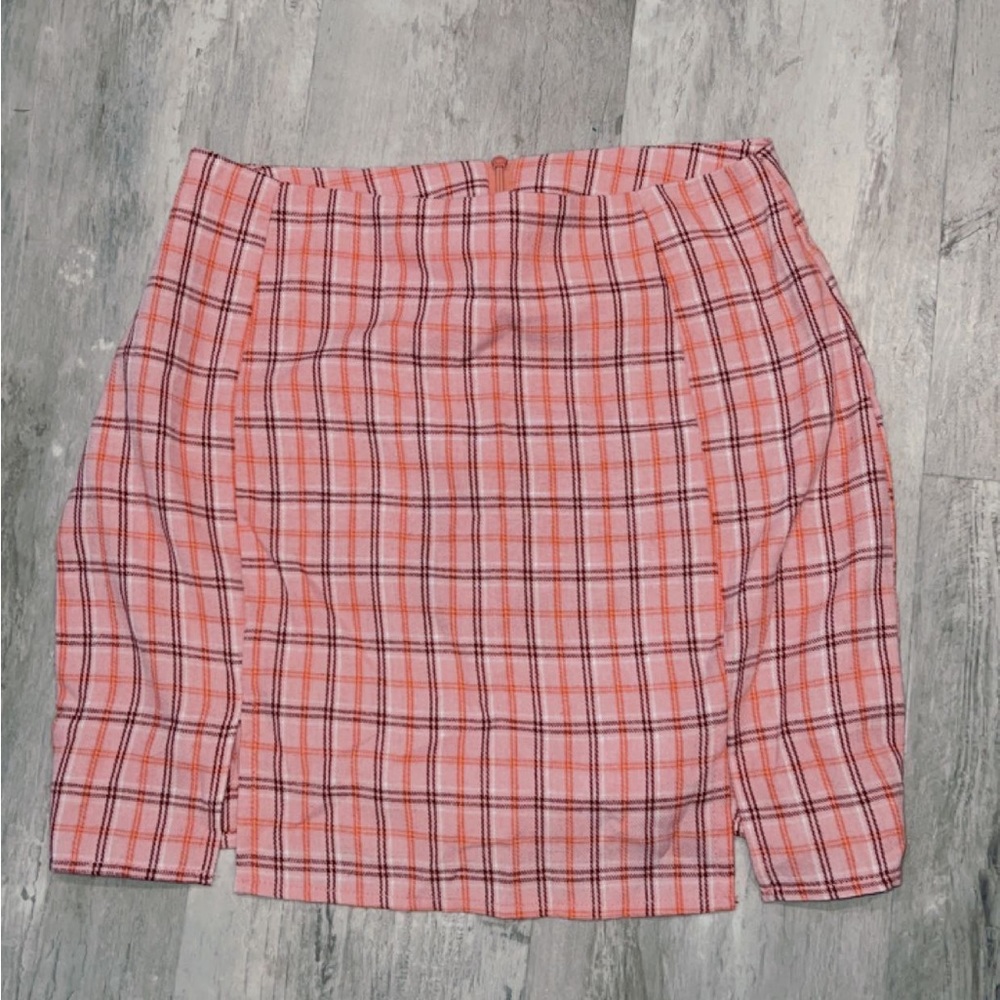 Pink plaid skirt